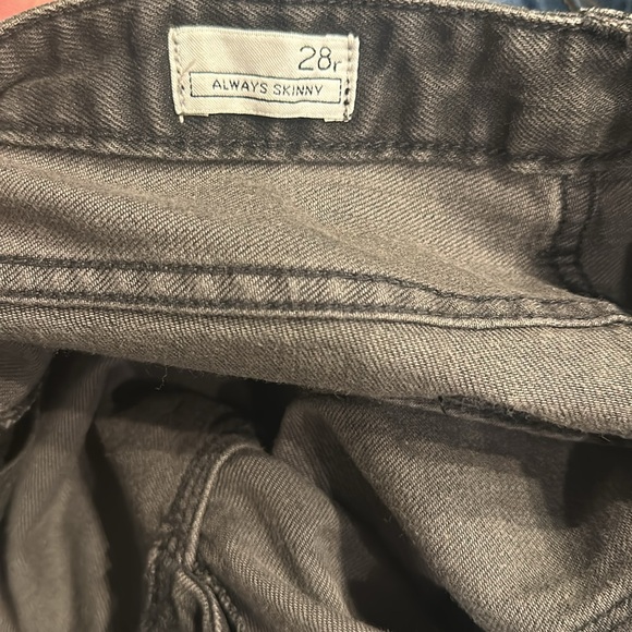 Gap 1969 Always Skinny Jeans Black Sz 28r NWT - Picture 3 of 4